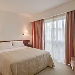 Cinquentenario & Conference Center Hotel