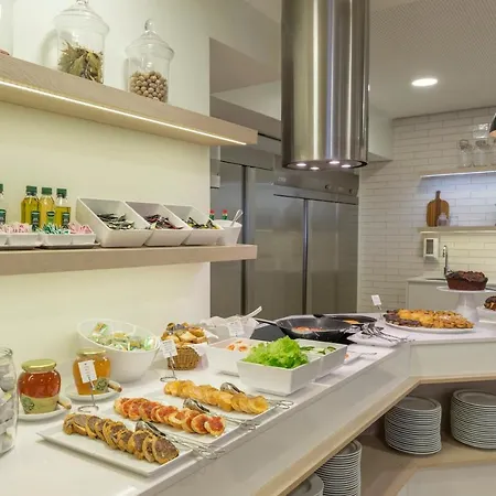 Cinquentenario & Conference Center 4*