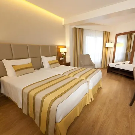 Hotel Cinquentenario & Conference Center