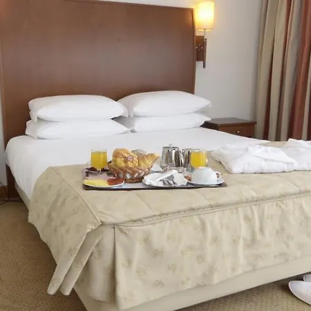 Cinquentenario & Conference Center 4* פאטימה