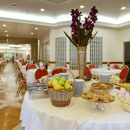 Hotell Cinquentenario & Conference Center