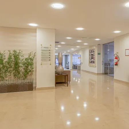 Hotell Cinquentenario & Conference Center 4*