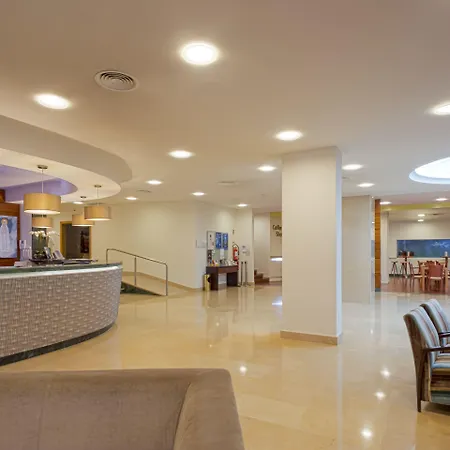 فندق Cinquentenario & Conference Center
