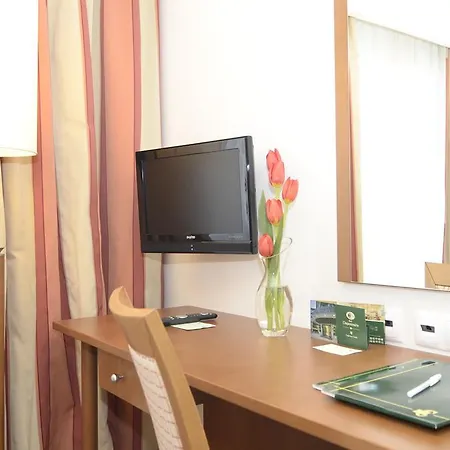 Cinquentenario & Conference Center