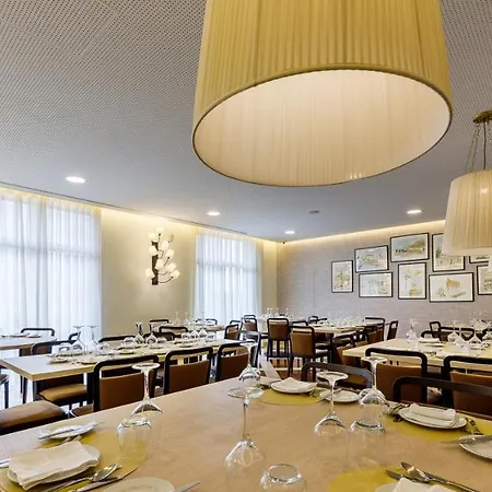 Szálloda Cinquentenario & Conference Center 4*