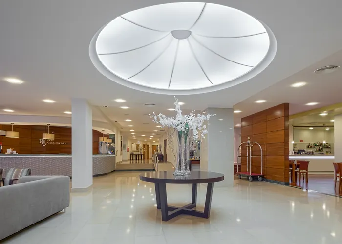 Cinquentenario&conference Center 4*