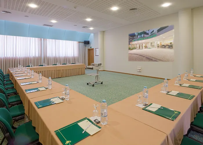 Cinquentenario&conference Center Hotel