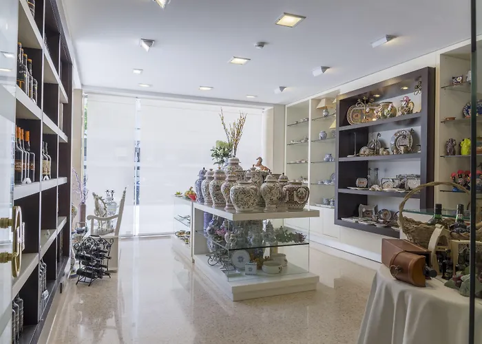 Cinquentenario & Conference Center Hotel 4*